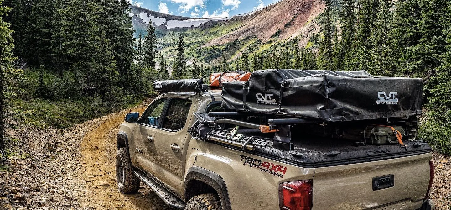 DiamondBack 2007-2021 Toyota Tundra HD Tonneau Cover