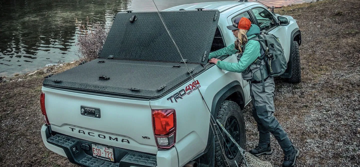DiamondBack 2007-2021 Toyota Tundra HD Tonneau Cover