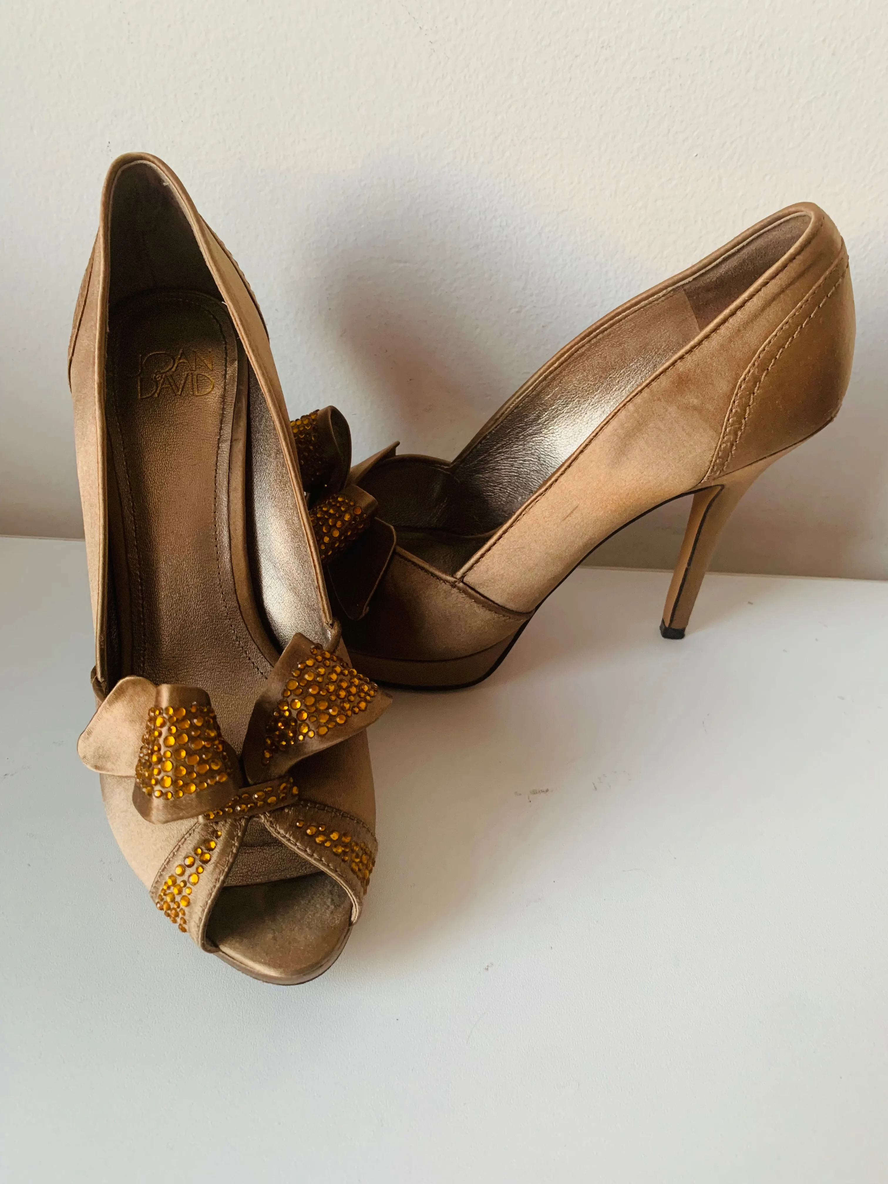 Joan David Bronze Satin Gold Beaded Bow Peep Toe Pumps Size 7.5