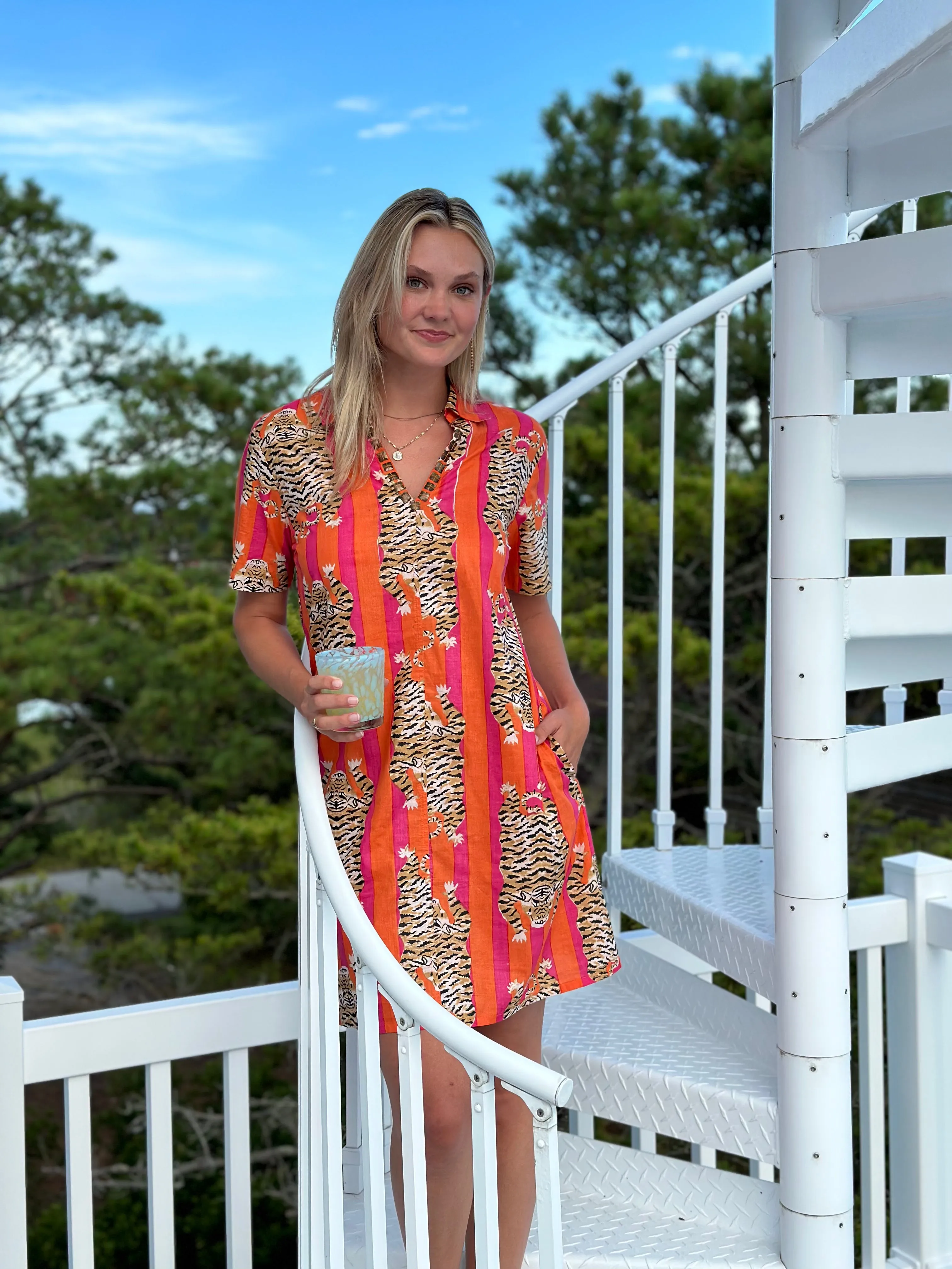 The Carly Short Sleeve Tiger Stripe Dress in Coral